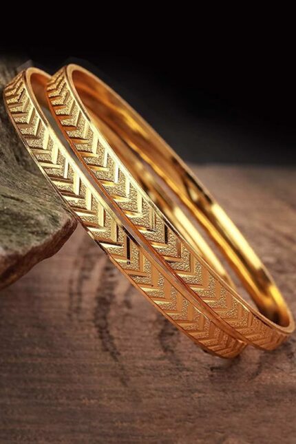 MJ Regal Chevron Engraved Gold Bangles (Pair)