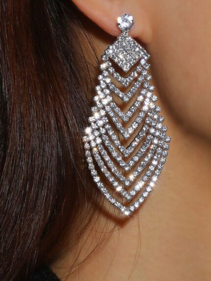 Rhinestone Decor Drop Earrings