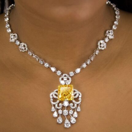 Johana Statement Necklace