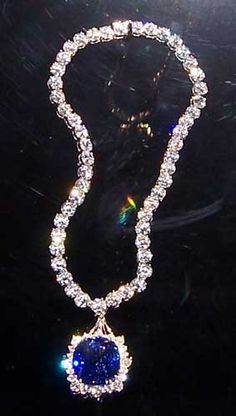 Sri Lankan sapphire necklace